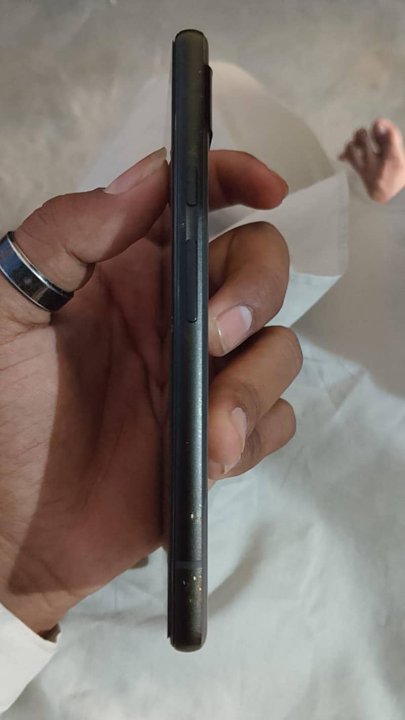 Google Pixel 6a 4