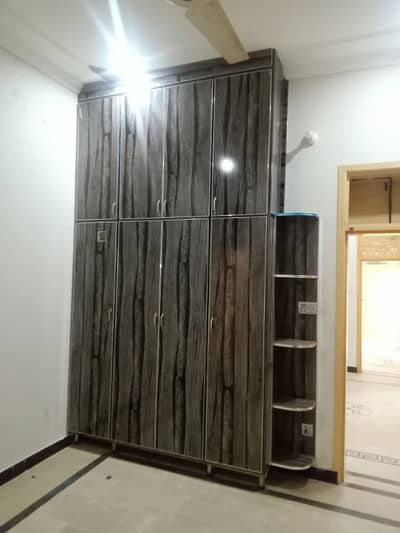 5 marla 2.5 story house for rent