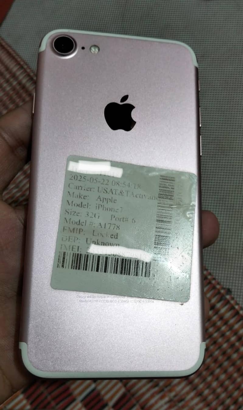 Apple iPhone 7 1