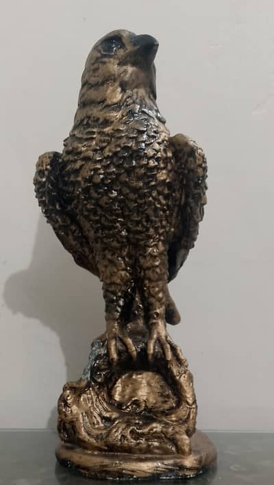 decoration piece a a combination of eagle and horse