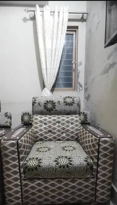 Sofa set 3+2+1, Lightly used