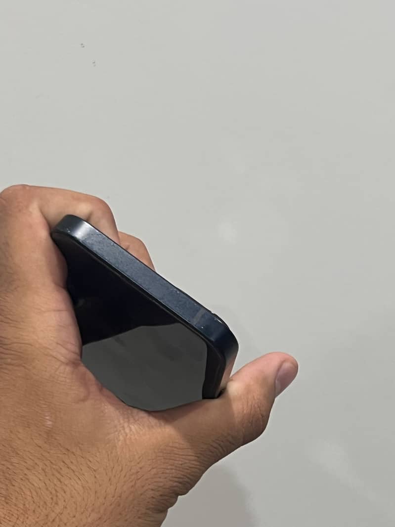 Iphone 13 2