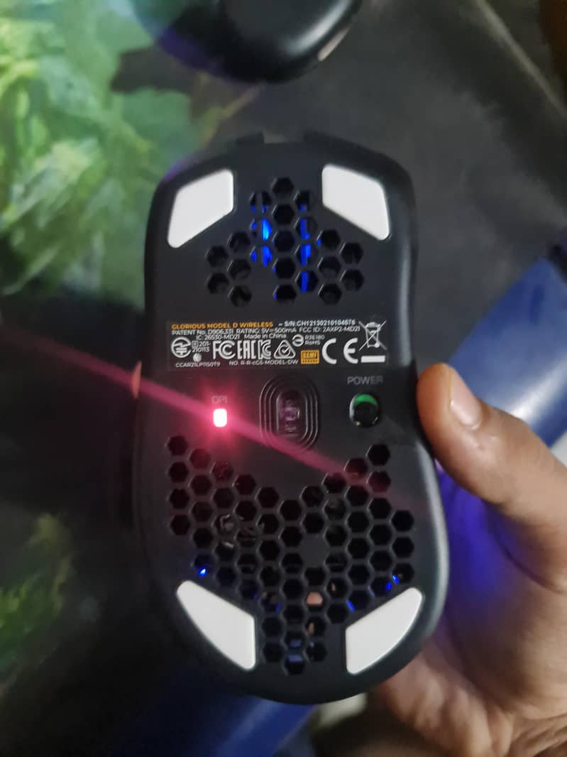 Glorious Model D Mouse ( wireless + wired ) 5