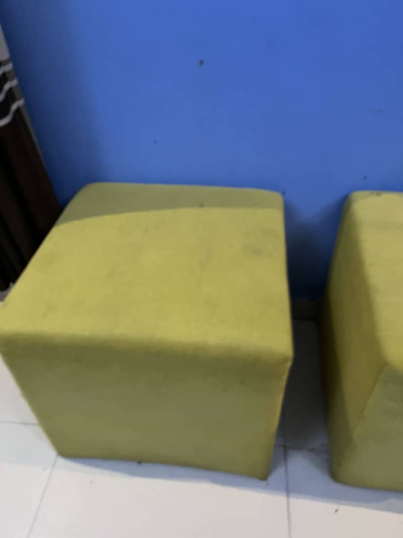 Cube seat 9