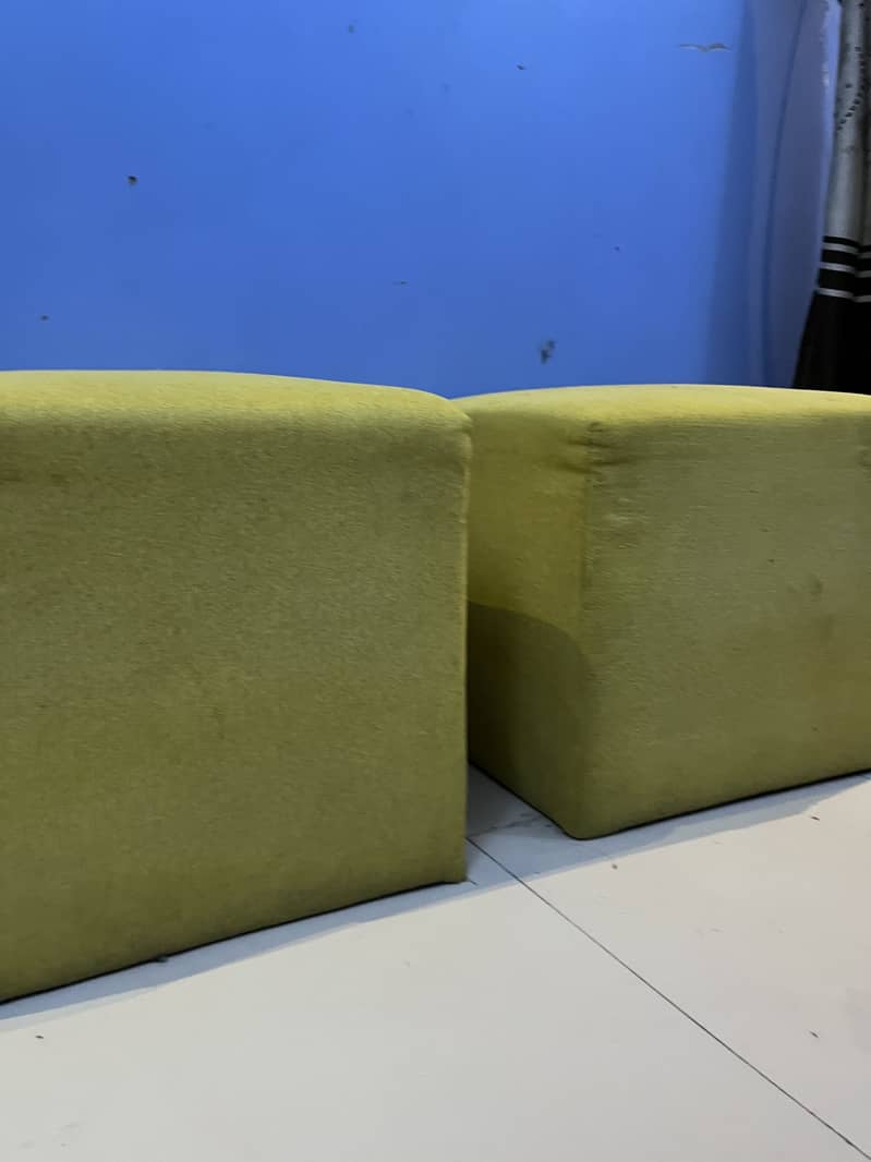 Cube seat 10