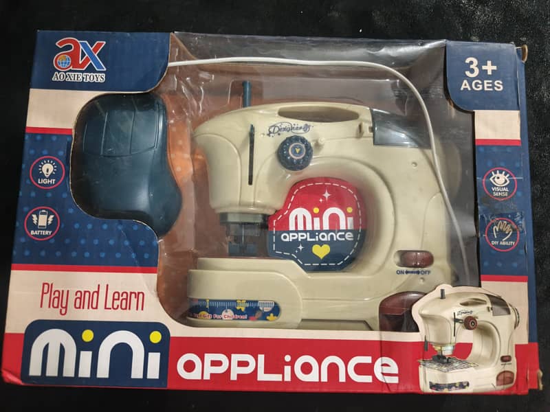 Mini sewing machine 0
