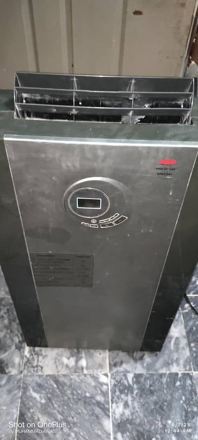 europace portable Ac 1.2 ton mint condition