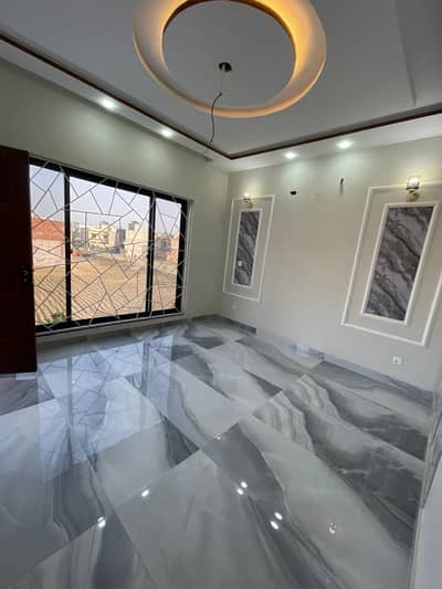 5 Marla Upper Portion In Lahore For Rent