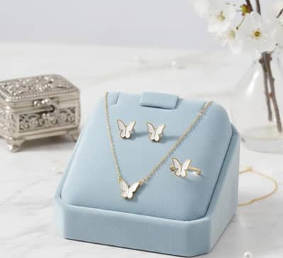 Free delivery Material alloy 4pcs neck lace set