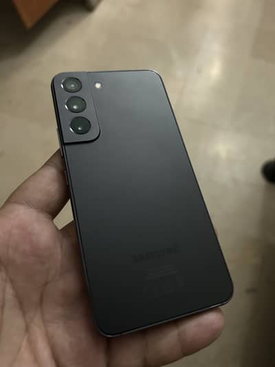 Samsung Mobile S22