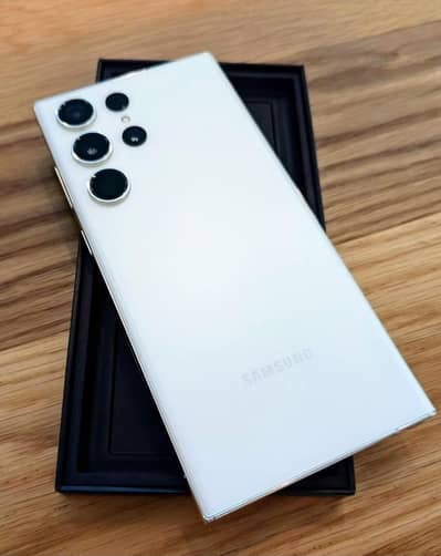S23 Ultra 12/512 With Box Dual Sim Oficial PTA Brand New Just Like New