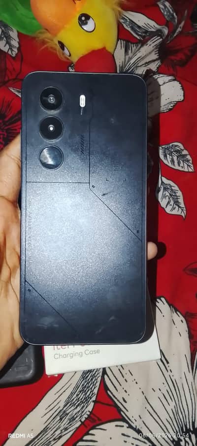 Itel P70 with box and power bank