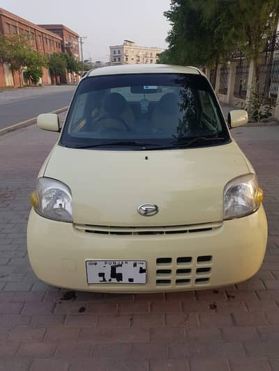 Daihatsu Esse 2010