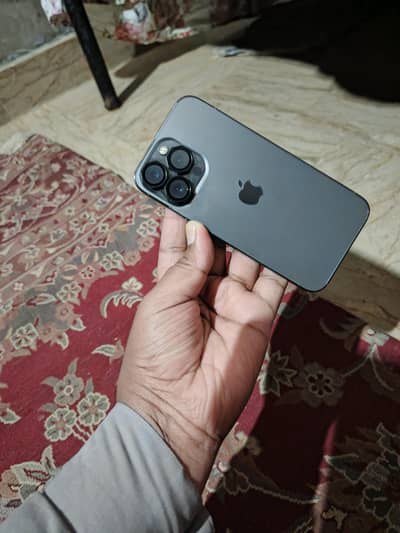 Apple iPhone 13 Pro
