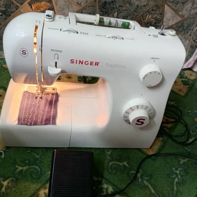 singer tradition 2263 sewing machine