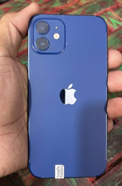Apple iPhone 12