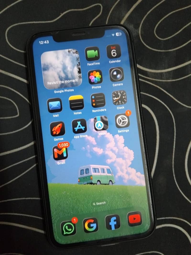 iPhone 11 7