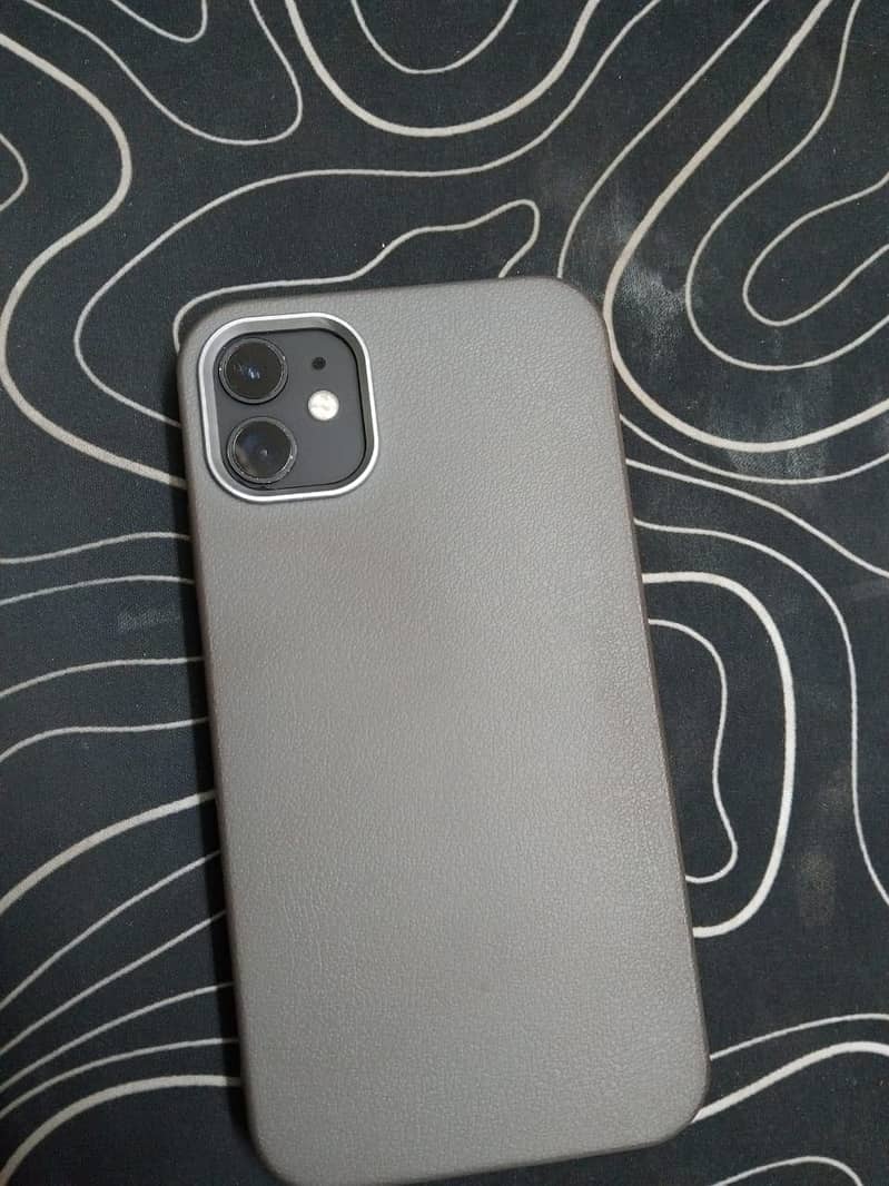 iPhone 11 8
