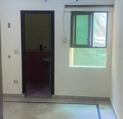 Well-Constructed House Available For Rent In Allama Iqbal Town - Karim Block