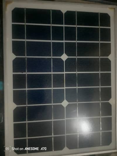 solar mobile charger is for sale good condition