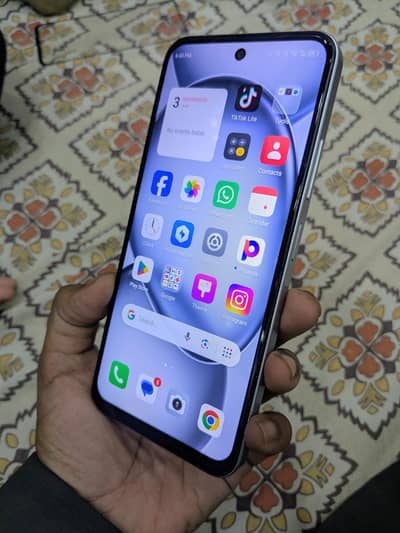 Itel A80