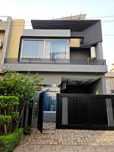 5 Marla Brand New House Are Available For Sale in Lahore