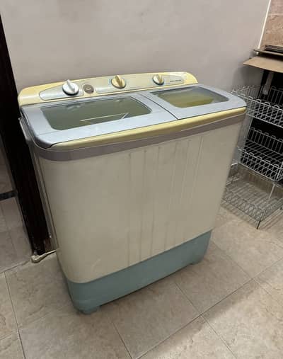Kenwood KWN-4006 washing machine with spinner in good condition