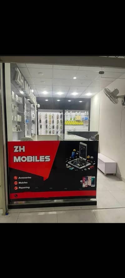 Mobile Accessories Shop Salesman & Social Media Marketing Assistant