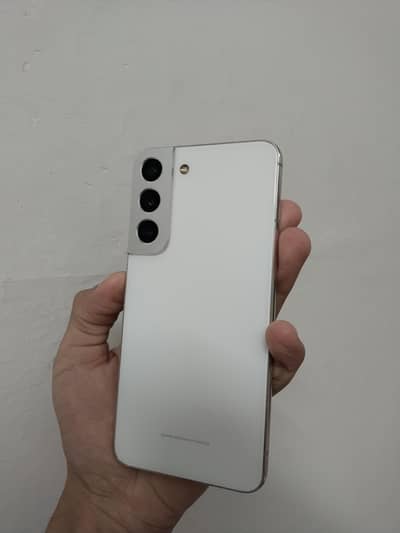 Samsung Mobile S22