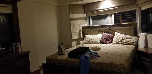 03 Bed DD 1750 Sq Ft Flat For Sale