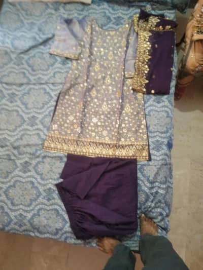 cloth sell now?