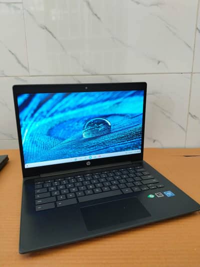 HP G6 Chromebook for sale android supported. All Appsworking