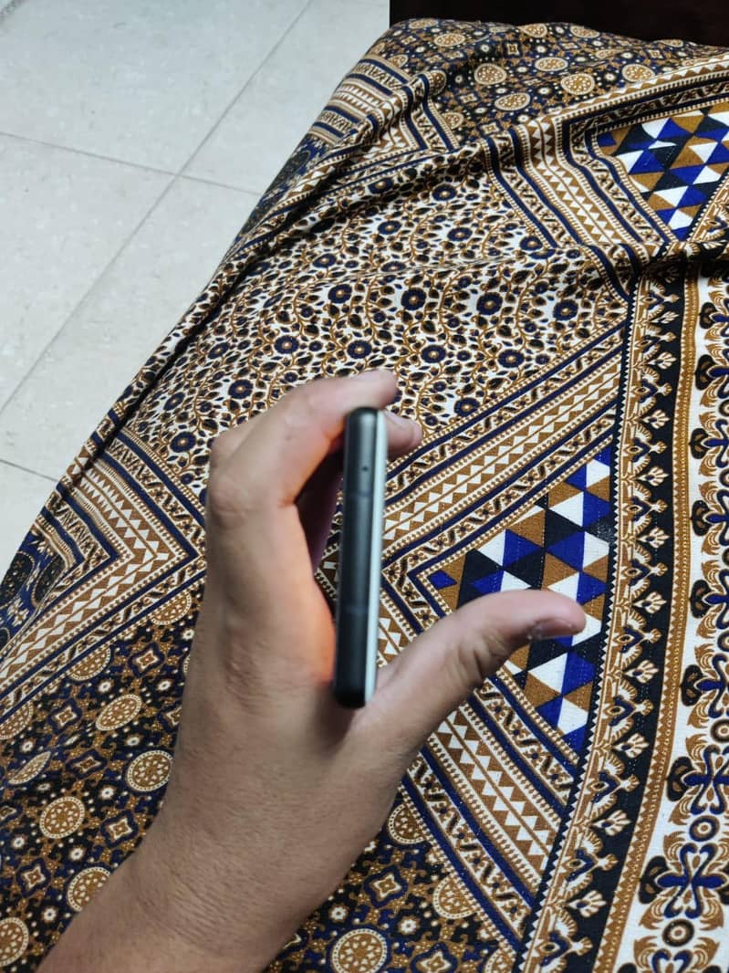 Google Pixel 6a 5
