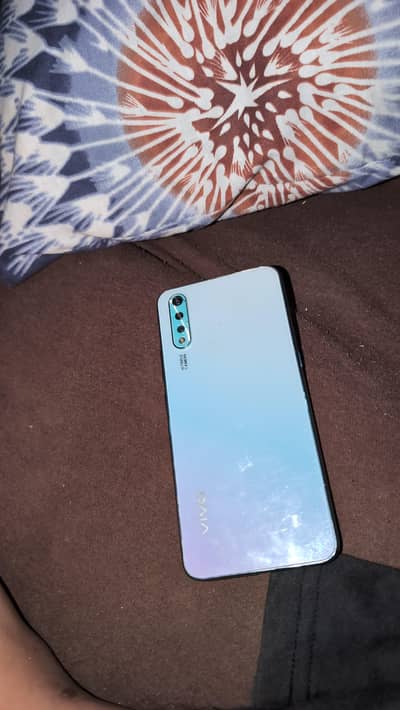 Vivo S1