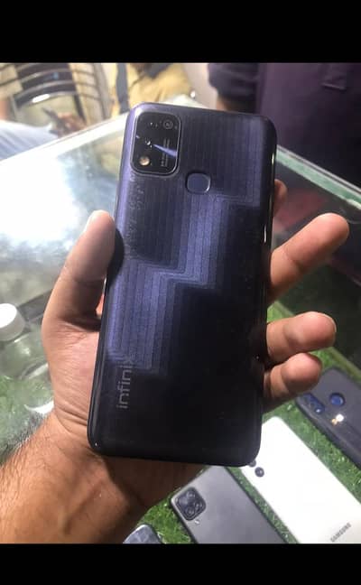 Infinix Hot 11 Play