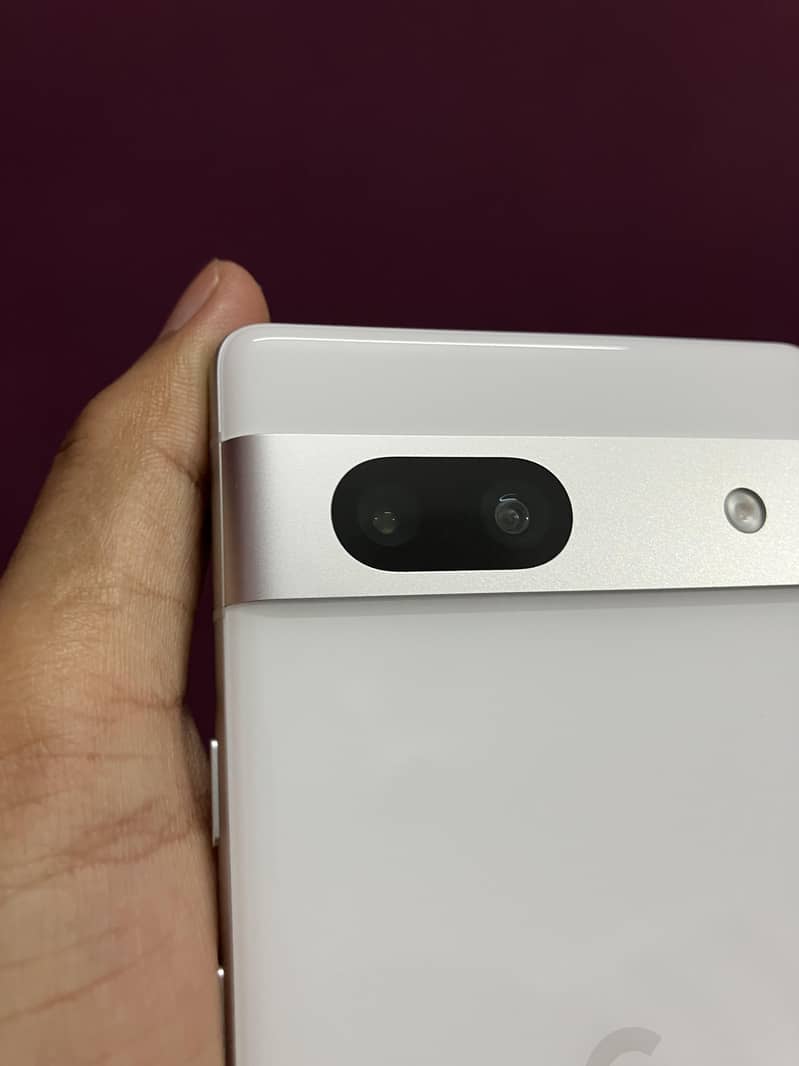 Google Pixel 7a 4