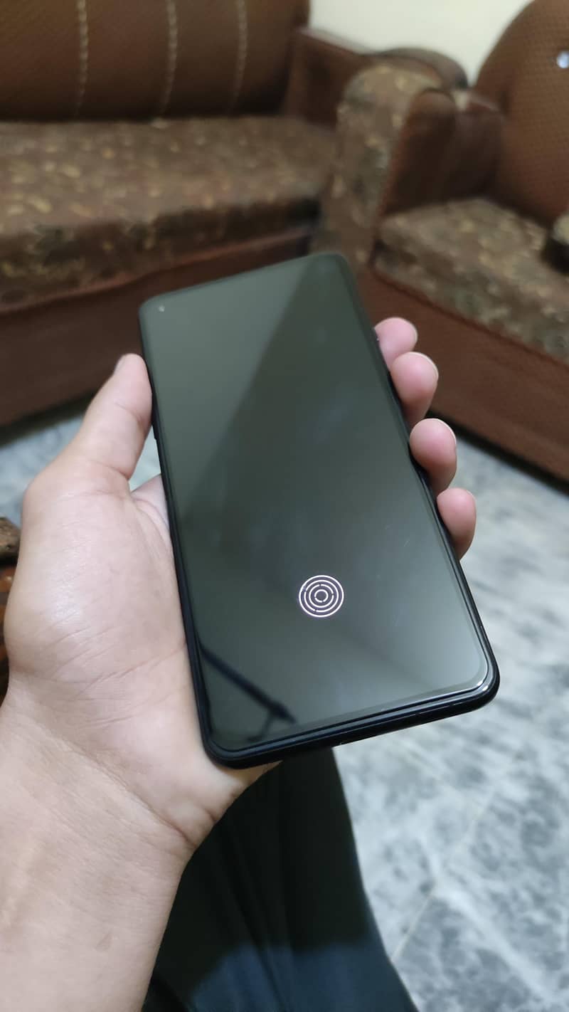 One Plus 9R 4