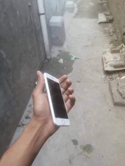 Apple iPhone 7