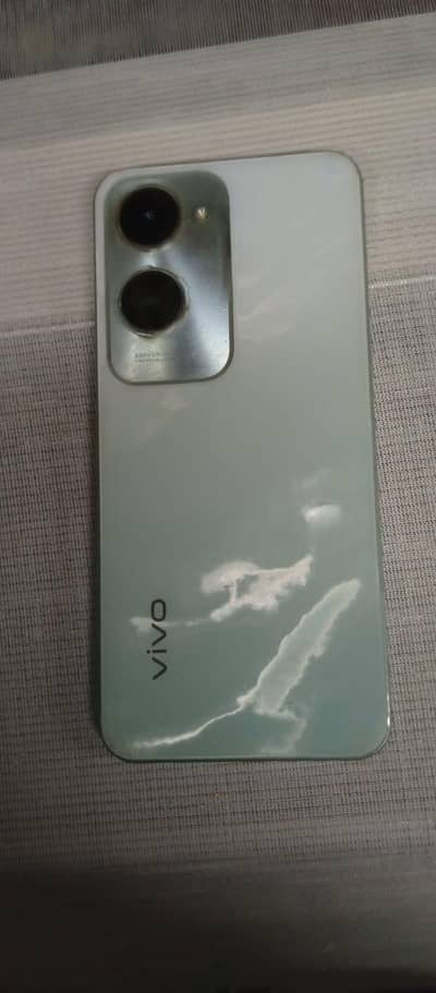 Vivo Y18