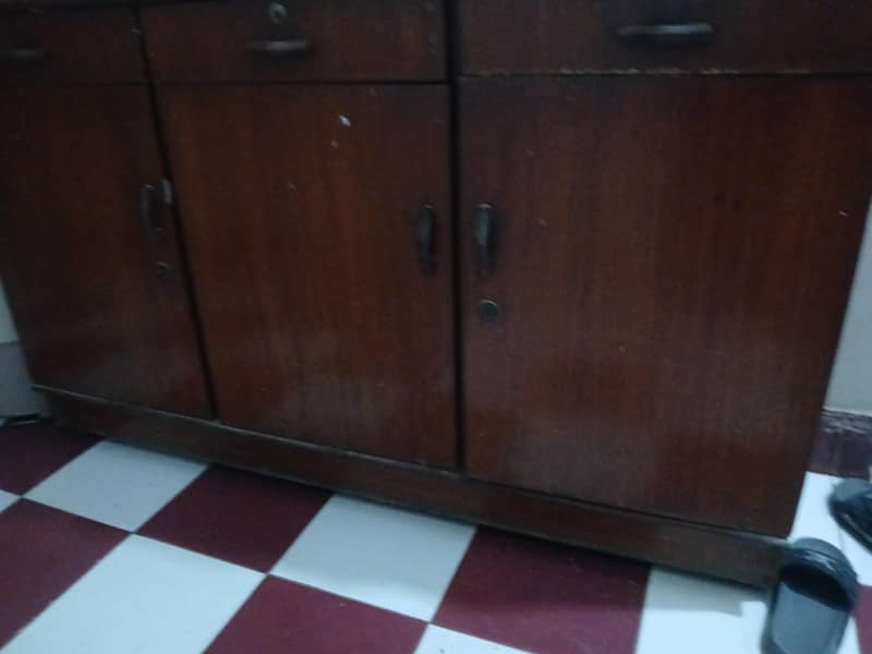 sideboard 1