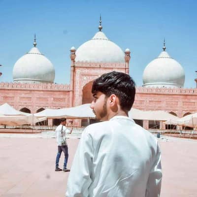 Moiz Mughal