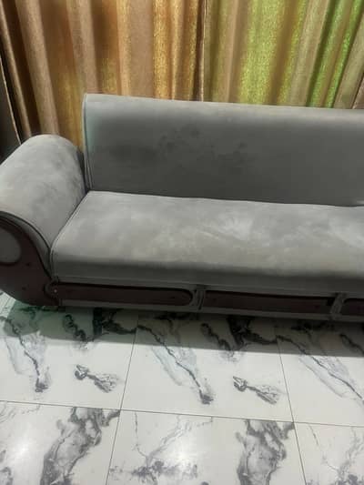 Selling sofa Kim bed in good condition