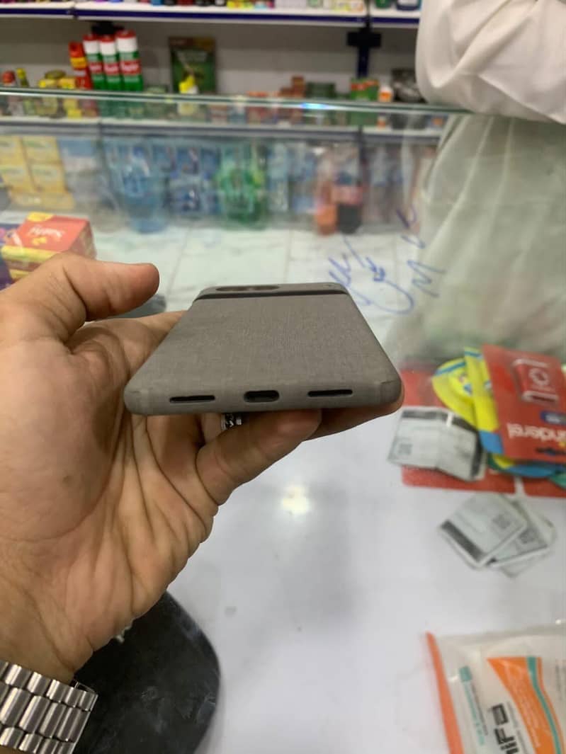Google Pixel 7 2
