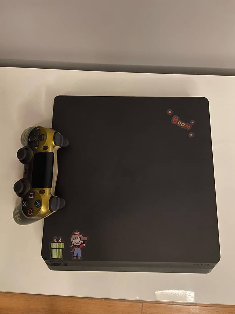 PS4 Slim 2