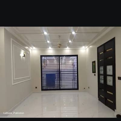 10 Marla House For Sale In Paragon City Lahore