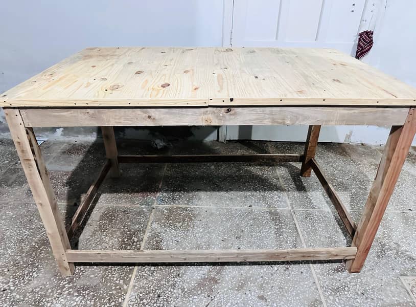 Takhat Table 1