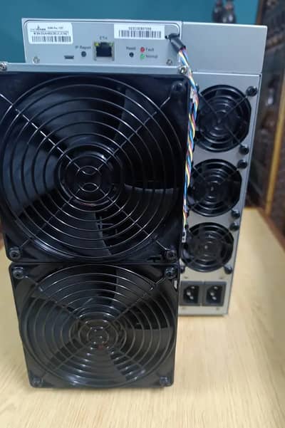 Bitmain Antminer S21 XP 270TH Bitcoin Miner New | SHA-256 ASIC Miner