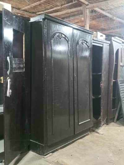 Almari for sale gulsitan e Joher price 16000 03058332398