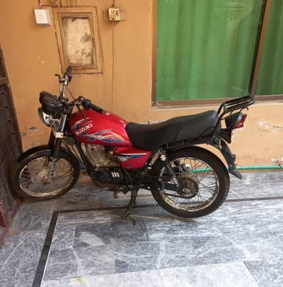 Suzuki 150cc 2014 Model – Good Condition