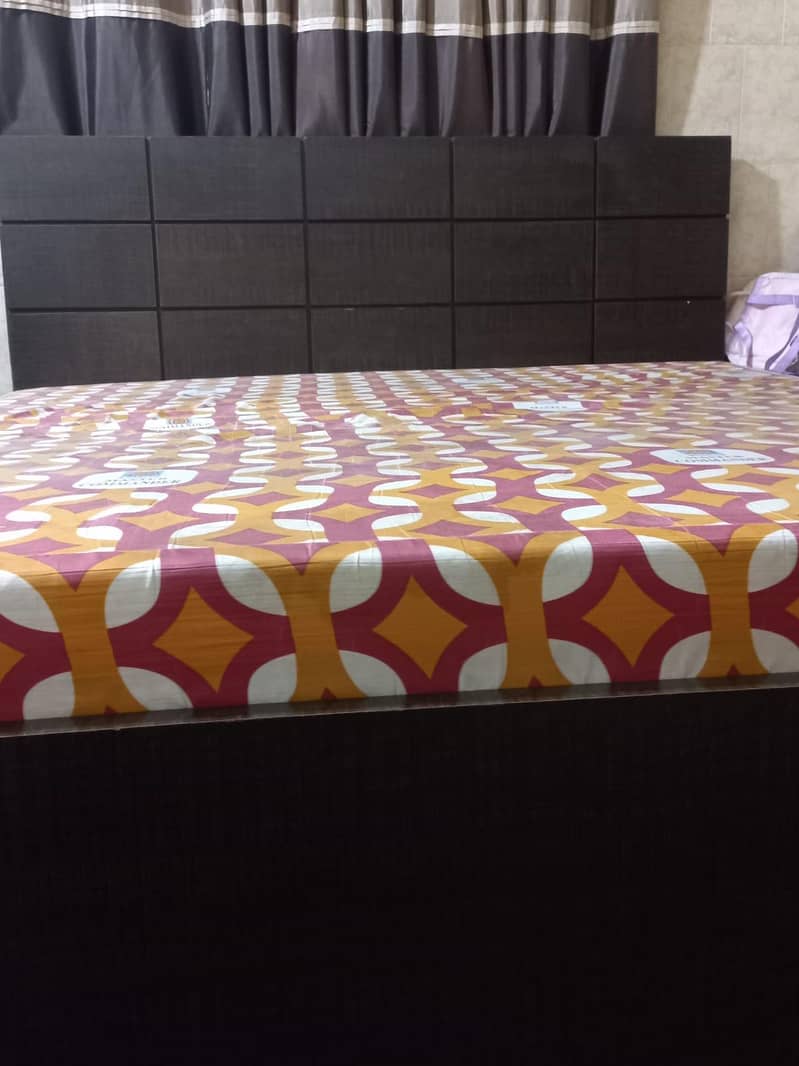 bed only 1